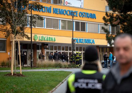 قتلى في إطلاق نار في أحد مستشفيات التشييك