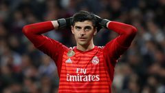 كورتوا عاجز ضد برشلونة