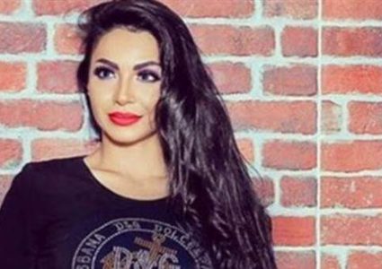 دوللي شاهين تعلن إصابة ابنتها بمرض نادر