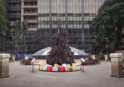 سيدني تحتفل بعيد الميلاد بطريقة مستوحاة من كوارث الحرائق !