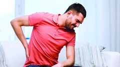 تحذير.. أمراض الأسنان تزيد فرص المعاناة من آلام الظهر
