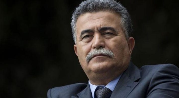 حزب العمل يوافق بالإجماع على بقاء بيرتس رئيسا للحزب