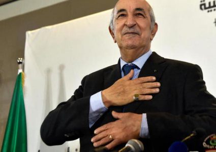 الرئيس الجزائري الجديد يؤدي اليمين الدستوري