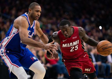 هيت يكبد أول هزيمة لسيكسرز في دوري السلة الأمريكي