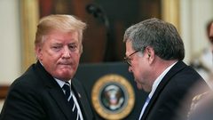 محلل سياسي: مجلس النواب مصمم على عزل ترامب