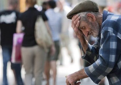 دراسة: عمل كبار السن بعد الوصول لسن التقاعد يدمر صحتهم النفسية