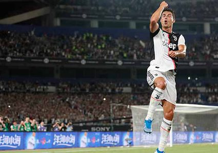 كريستانو رونالدو يكشف سر طريقة احتفاله بتسجيل الاهداف