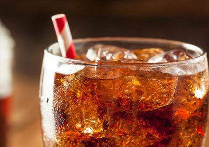 دراسة تحذر: "مشروبات الدايت" تزيد فرص زيادة الوزن