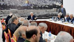 أبو يوسف: القيادة لن ترضخ للموقف الامريكي ولا انتخابات دون القدس