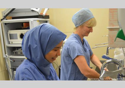 بريطانيا.. مستشفى يقدم حجابات معقمة للطبيبات "المحجبات"