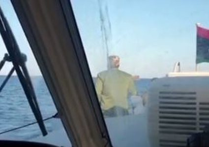 قوات حفتر تعلن احتجاز سفينة يقودها طاقم تركي