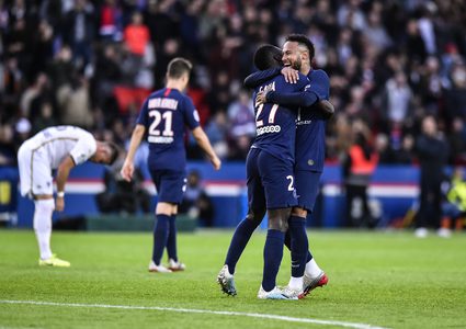 باريس سان جرمان يسحق  أميان برباعية