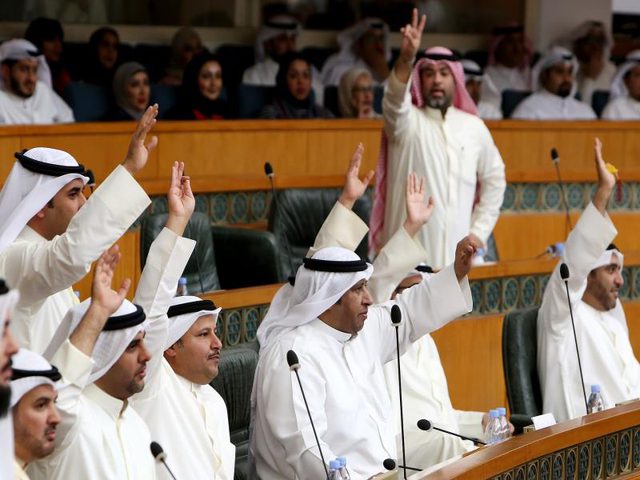 الكويت: الحكومة تؤدي اليمين الدستوري أمام مجلس الأمة