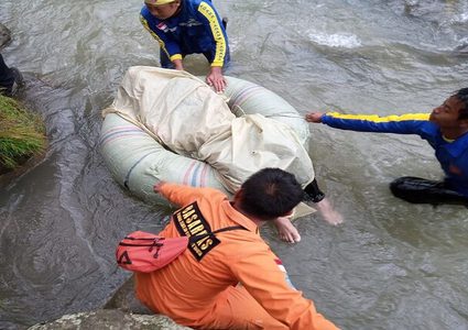 عشرات القتلى والجرحى بحادث سير في إندونيسيا