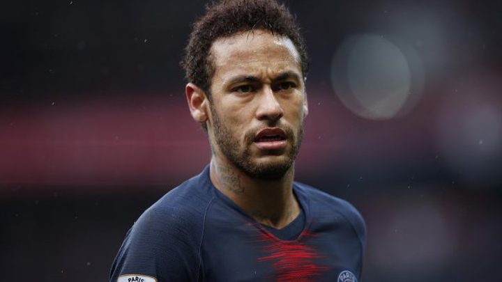 برشلونة: هناك نية لضم نيمار إلى صفوفه