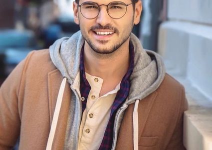 أسرة تولجهان سايشمان تحتفل بعيد ميلاده