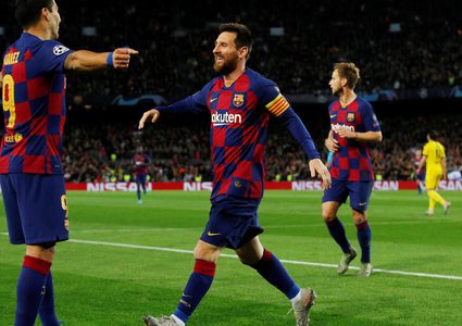 برشلونة الأكثر دفعاً للرواتب في العالم