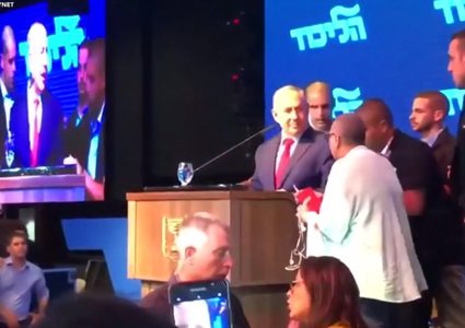 نتنياهو يتوعد مطلق الصواريخ على عسقلان : "عليه ان يحزم امتعته"