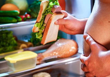 البدانة في عمر مبكر تزيد مخاطر الخرف مستقبلاً