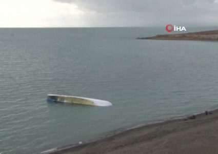 مصرع عدد من المهاجرين اثر غرق زورقهم في تركيا