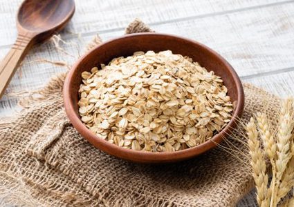 إستبدال البيض بالشوفان على الفطور يحميك من السكتات الدماغية