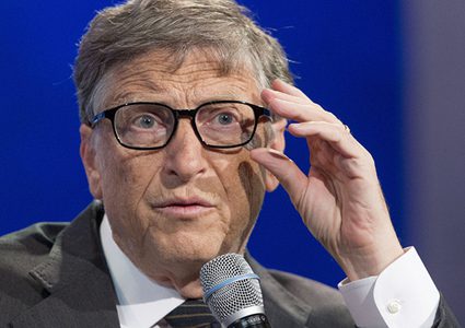 هدايا بوزن 37 كغ تلقتها فتاة من بيل غيتس