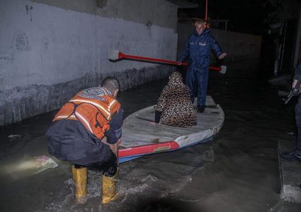 المنخفض الجوي يكشف عورة البنية التحتية في غزة