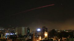 الجيش السوري يتصدى لهجمات معادية في محيط مطار حماة