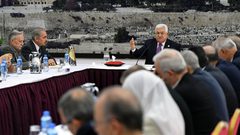 القيادة:من المبكر الحديث عن الرد على قرار اسرائيل بشأن الانتخابات