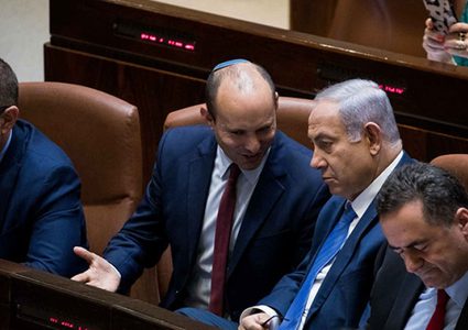 بينيت يطالب بتجميد 150 مليون شيكل من عائدات الضرائب الفلسطينية