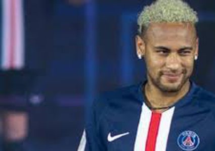 نيمار دا سيلفا ينتقل إلى برشلونة في 2020