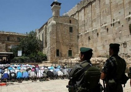 الاحتلال يمنع رفع اذان المغرب والعشاء بالحرم الابراهيمي