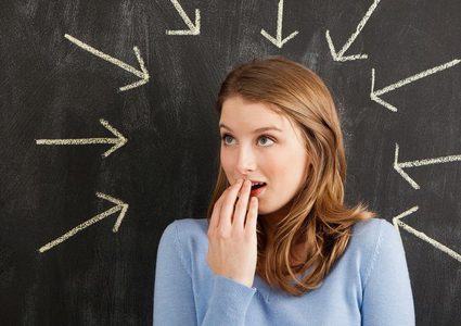 علام تدل رائحة التخمر المنبعثة من الفم