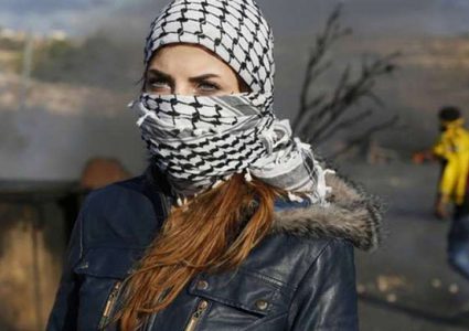 "نساء يُرهبن الاحتلال".. حكايات حرائر وأساطير النضال الفلسطيني