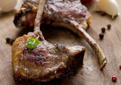 صينية لحم الريش المشوي