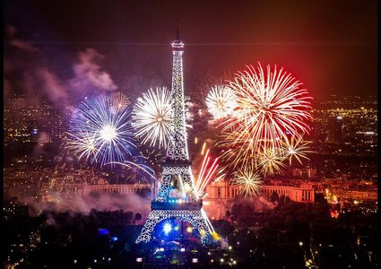 مقتل شخص وإصابة 20 آخرين بسبب الألعاب النارية في فرنسا