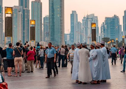 ادانة اماراتي هجا طليقته بقصيدة