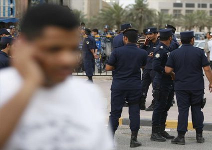 شرطي كويتي يعذب خادمته بطريقة بشعة حتى الموت