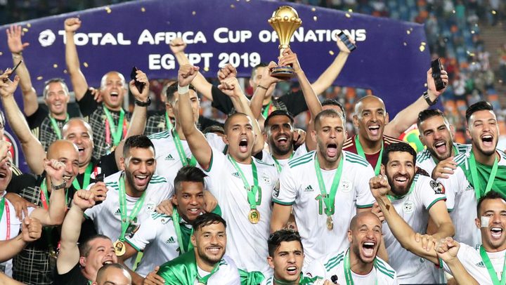 الجزائر يفوز بأفضل منتخب عربي لعام 2019