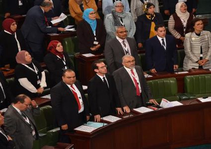 حكومة جديدة في تونس وتفاؤل بثقة البرلمان