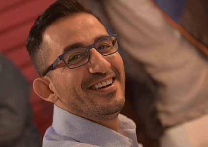 أحمد حلمي يسخر من نفسه