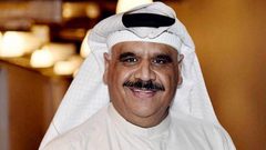 الفنان الخليجي داوود حسين يجري عملية جراحية