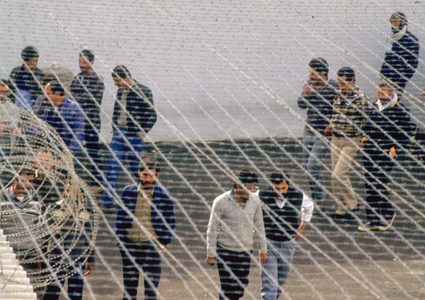 أسرى" رامون" يطالبون بدعم خطواتهم النضالية ضد إدارة السجون