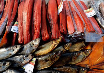 أغذية تبعد عنك هشاشة العظام