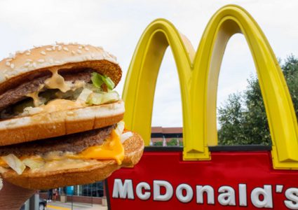 مسلم بريطاني يشتكي على ماكدونالدز بسبب إطعامه "لحم الخنزير"