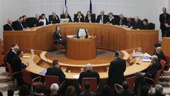 "العليا الاسرائيلية" تُؤجل موعد النظر في التماس 31 اسيرا