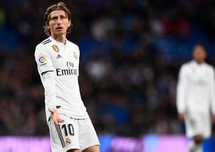 مودريتش يخوض تجربة جديدة خارج أوروبا