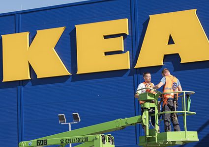 46 مليون دولار لأسرة فقدت طفلها بعد سقوط خزانة فوقه