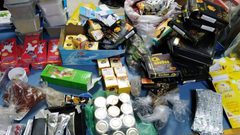 الخليل: الوقائي يضبط كمية من الأدوية المهربة