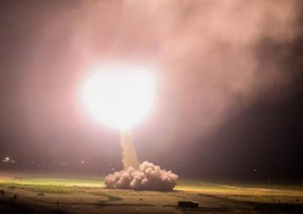 إيران تستهدف القوات الأمريكية في العراق و"البنتاغون" يقيم الأضرار